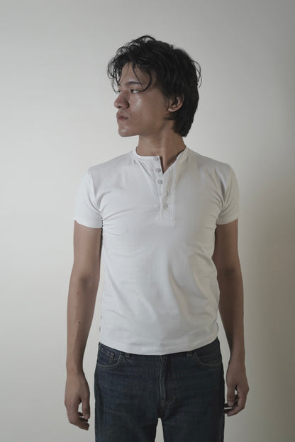 ETHEREAL SLIM CROPPED HALF SLEEVES HENLEY/ WHITE