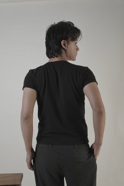 ETHEREAL SLIM CROPPED HALF SLEEVES HENLEY/ BLACK
